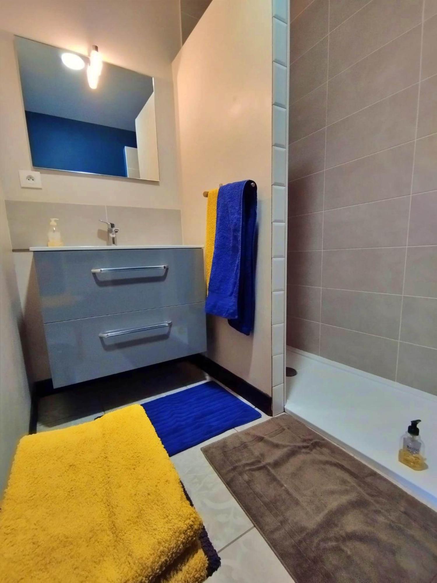 Ferienwohnung Appt 56M2 A 4Mn Du Palais Jacques Coeur. Bourges Exterior foto